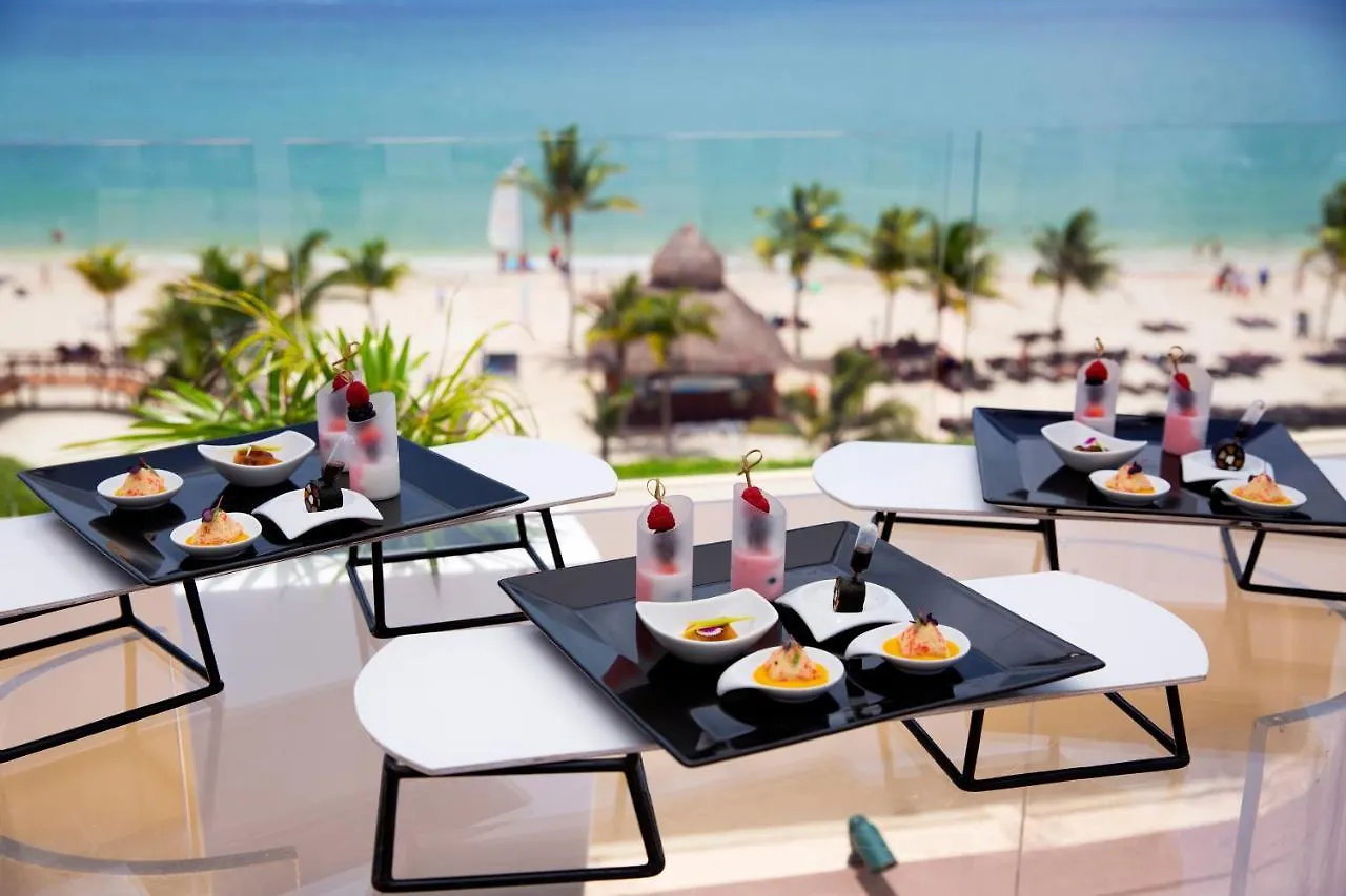 Royalton Riviera Cancun, An Autograph Collection All-Inclusive Resort & Casino (Adults Only) Puerto Morelos